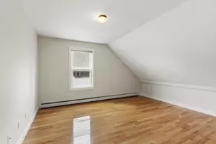 34 Summer St, Gloucester, MA 01930 - Photo 17