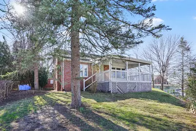 195 Grattan St, Chicopee, MA 01020 - Photo 5