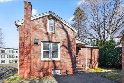 195 Grattan St, Chicopee, MA 01020 - Photo 9