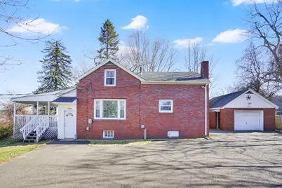 195 Grattan St, Chicopee, MA 01020 - Photo 1