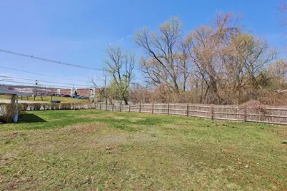 47 Willow St, Woburn, MA 01801 - Photo 29