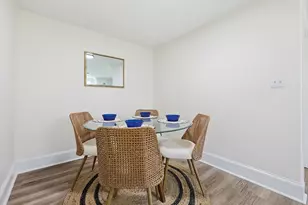 47 Willow St, Woburn, MA 01801 - Photo 9