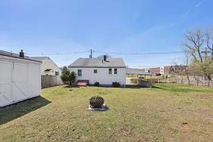 47 Willow St, Woburn, MA 01801 - Photo 31