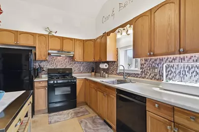 49 West St, Chicopee, MA 01013 - Photo 21