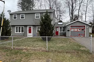 4 Lake St, Braintree, MA 02184 - Photo 1