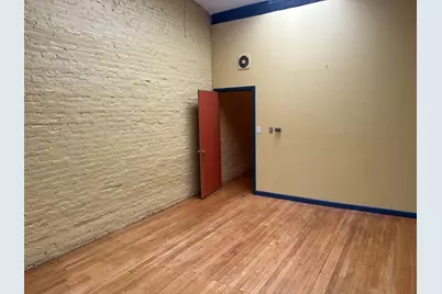 46 Main St #Front, Northampton, MA 01060 - Photo 5