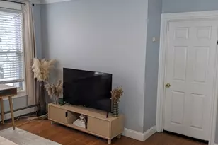 12 Knowlton St, Somerville, MA 02145 - Photo 9