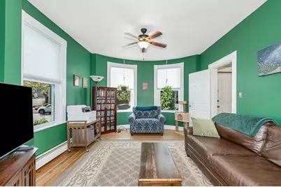 38 Cherry St #1, Lynn, MA 01902 - Photo 3