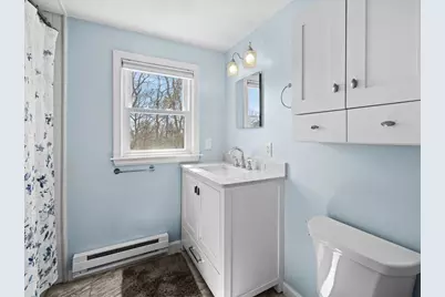 17 Swallow St, Falmouth, MA 02536 - Photo 17