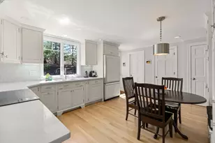 30 Ivy Rd, Wellesley, MA 02482 - Photo 7