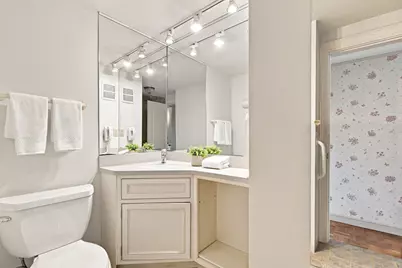 180 Beacon Street #14FG, Boston, MA 02116 - Photo 31