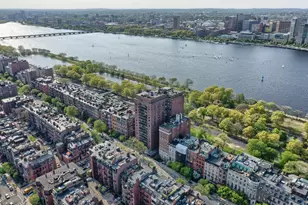 180 Beacon St, Boston, MA 02116 - Photo 35