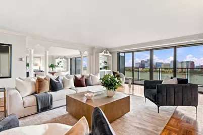 180 Beacon Street #14FG, Boston, MA 02116 - Photo 3