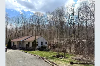 1511 Dunhamtown Brimfield Rd, Brimfield, MA 01010 - Photo 33