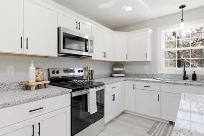 11 Dean Street, Taunton, MA 02780 - Photo 7