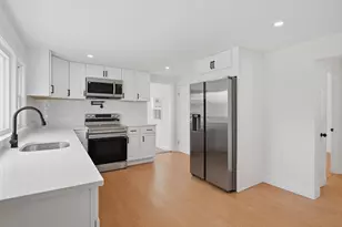 10 Lavoie Ave, Milford, MA 01757 - Photo 5