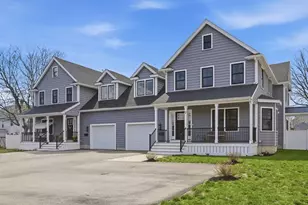 29 Grove St, Hudson, MA 01749 - Photo 3