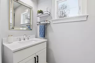 29 Grove St, Hudson, MA 01749 - Photo 19