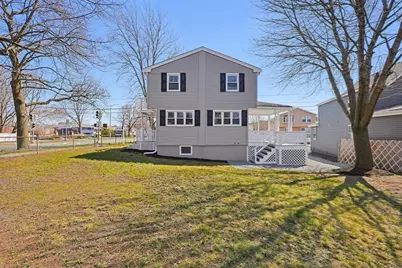 81 Winthrop Pkwy, Revere, MA 02151 - Photo 29