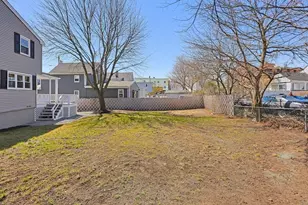 81 Winthrop Pkwy, Revere, MA 02151 - Photo 27
