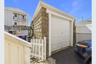 104-106 Belleville Rd, New Bedford, MA 02745 - Photo 3