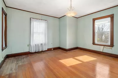 73 Taylor St, Quincy, MA 02170 - Photo 9