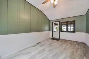12 Alcine Ln, Burlington, MA 01803 - Photo 3