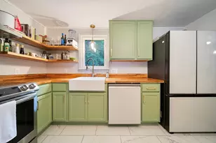12 Alcine Ln, Burlington, MA 01803 - Photo 9