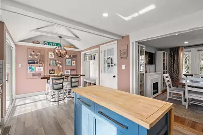 46 Lancaster Lane, Norwood, MA 02062 - Photo 11