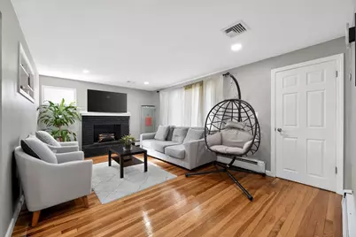 13 McAuliffe Rd, Randolph, MA 02368 - Photo 3