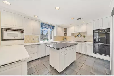 131 Fair Oaks Park, Needham, MA 02492 - Photo 19