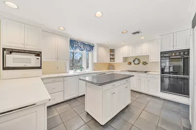 131 Fair Oaks Park, Needham, MA 02492 - Photo 19