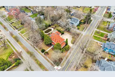 131 Fair Oaks Park, Needham, MA 02492 - Photo 5