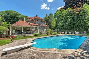 131 Fair Oaks Park, Needham, MA 02492 - Photo 5
