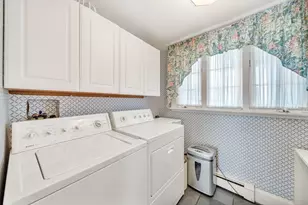 131 Fair Oaks Park, Needham, MA 02492 - Photo 21