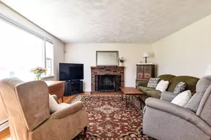 13 Normal Hill Rd, Framingham, MA 01702 - Photo 3