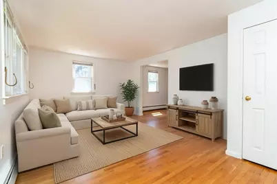 17 Charles Rd #17, Winchester, MA 01890 - Photo 5