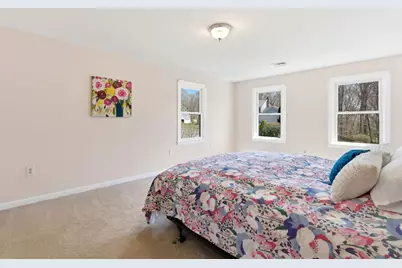 148 Bracken Dr, Marlborough, MA 01752 - Photo 21