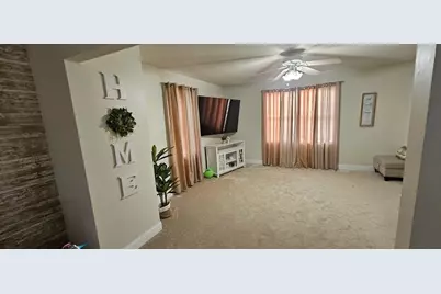 289 Morton St, Springfield, MA 01119 - Photo 9