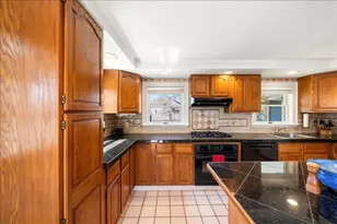 10 2nd St, Natick, MA 01760 - Photo 5