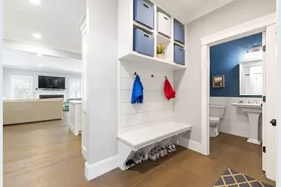 26 Southfield Ln #26, Sherborn, MA 01770 - Photo 11