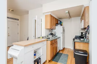 546 East 8th Street #1, Boston, MA 02127 - Photo 5