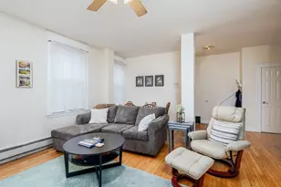 546 E 8th St, Boston, MA 02127 - Photo 3