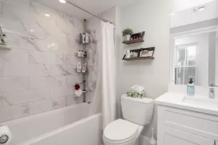 45 L St, Boston, MA 02127 - Photo 17
