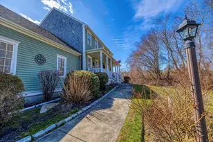 12 Old Pasture Ln, Westport, MA 02790 - Photo 3