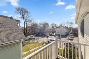 15 Houghton St, Worcester, MA 01604 - Photo 9