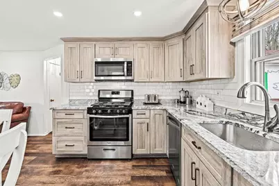 11 Arnold Road, Peabody, MA 01960 - Photo 9