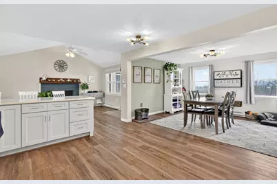 23 Susan Drive, Westfield, MA 01085 - Photo 13