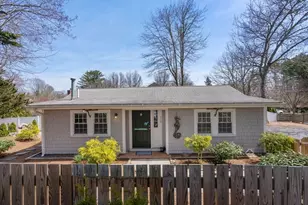 468 Mill St, Marion, MA 02738 - Photo 3