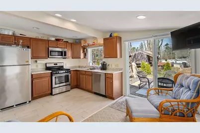468 Mill St, Marion, MA 02738 - Photo 9